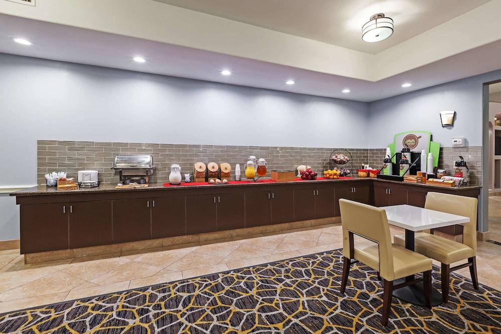 Hotel Sonesta Essential Houston Westchase Esterno foto